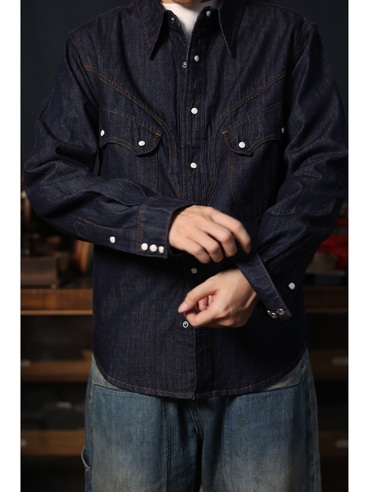 เสื้อเชิ้ตคาวบอยสไตล์ตะวันตกแบ - Mens Western Denim Pearl Snap Shirt บทวิจารณ์และราคา